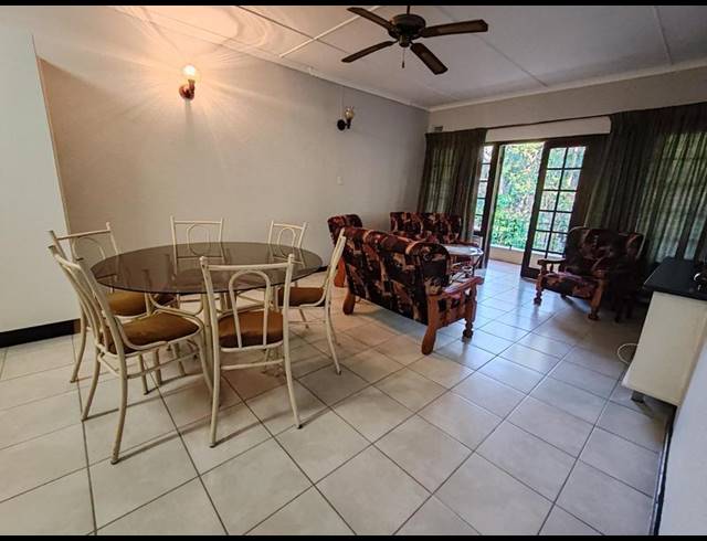 2 BEDROOM APARTMENT FOR SALE IN RENNIES BEACH